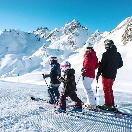 La Tania - 4 Pers, Skis Aux Pieds, Balcon, Proche Commodites - Fr-1-182a-24 Апартаменты